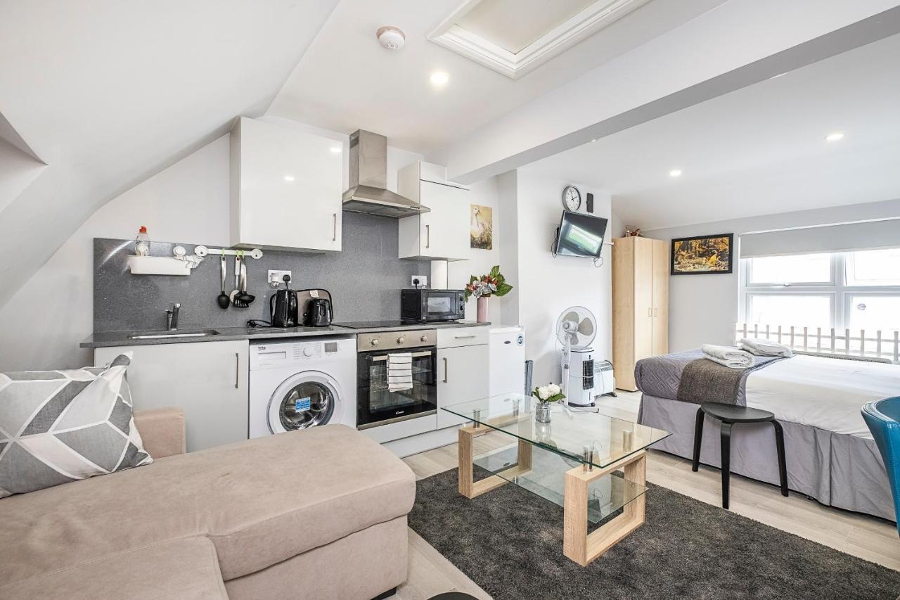 Securematics Superior Studio Apartments London Kültér fotó